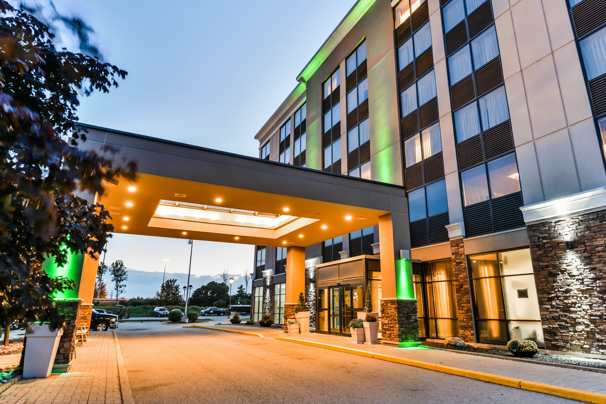 Hotel Doubletree By Hilton Kitchener Exteriér fotografie
